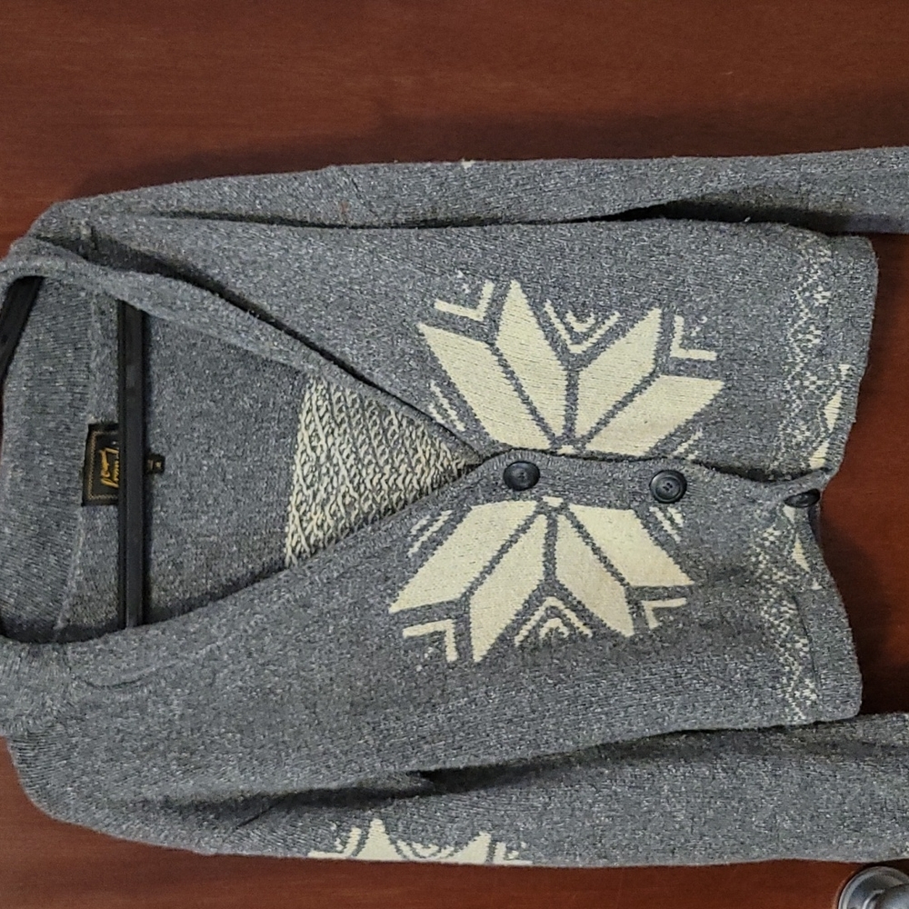 Gray Frenchi button-down cardigan Medium